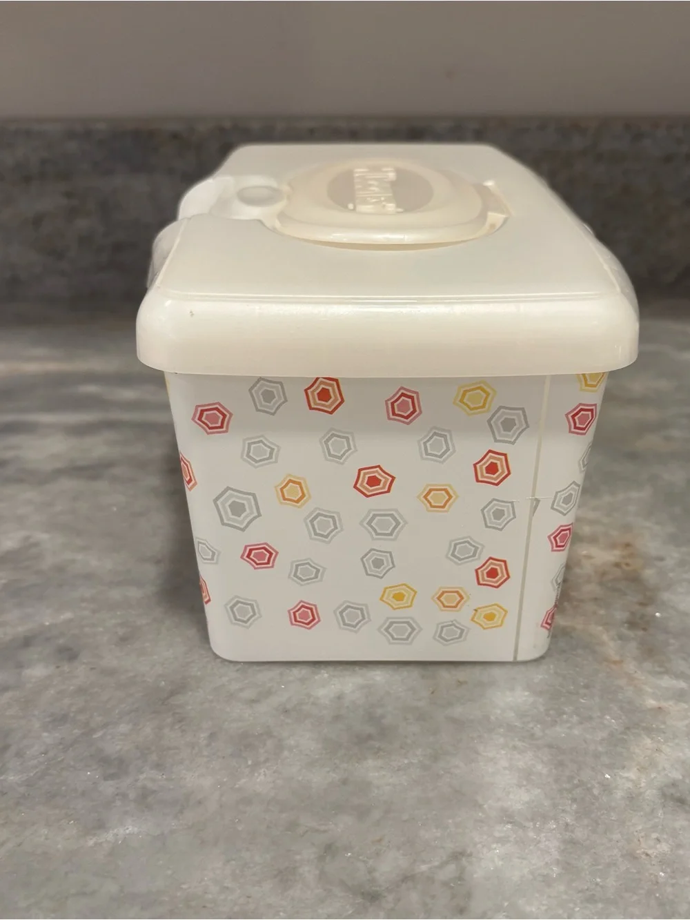 Huggies RETIRED Wipe Dispenser Storage Baby Infant Y2K